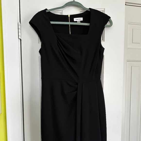 Calvin Klein Black Sleeveless Dress – Size S – Stunning Fit, Full Gold Back Zipp - Picture 3 of 6